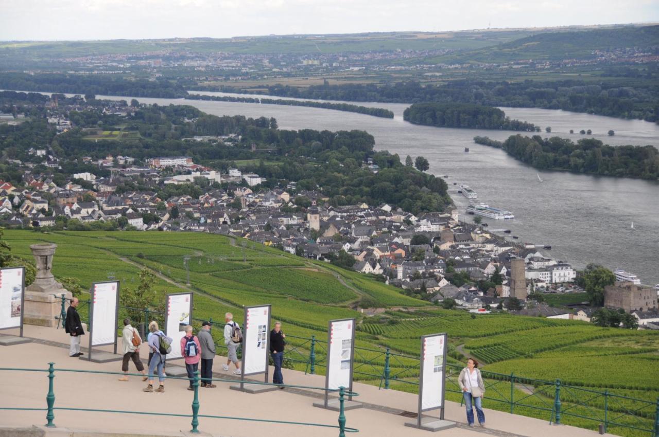 Hotel Krone Ruedesheim Rüdesheim am Rhein Dış mekan fotoğraf