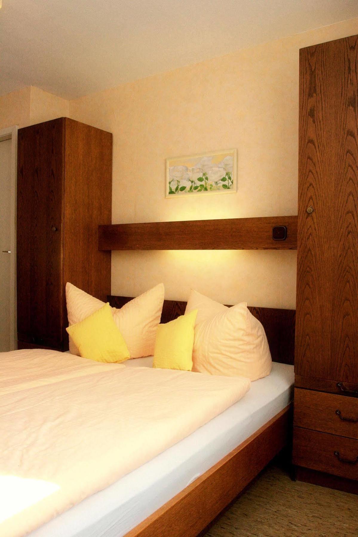 Hotel Krone Ruedesheim Rüdesheim am Rhein Dış mekan fotoğraf